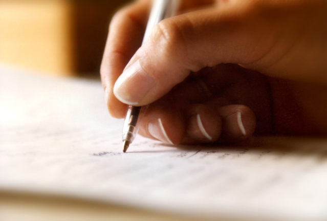 Cómo preparar un tema para escribir un ensayo