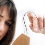 ¿El estrés contribuye a la caída del cabello en la mujer? Salud